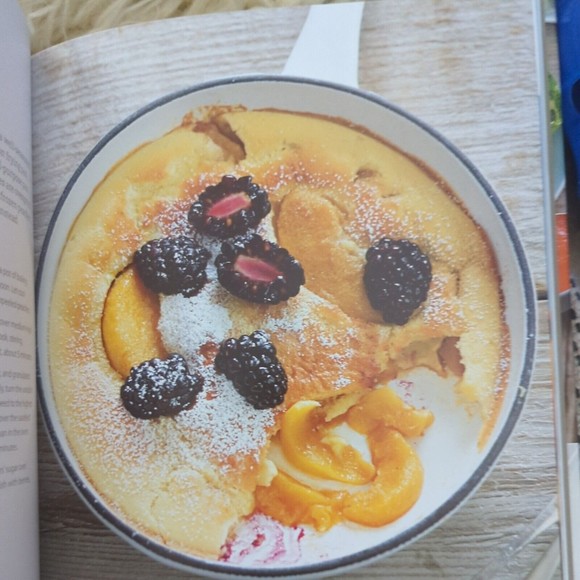 The Art of Blending : Delicious Ways to Use Your Vitamix Professional... - Picture 2 of 5